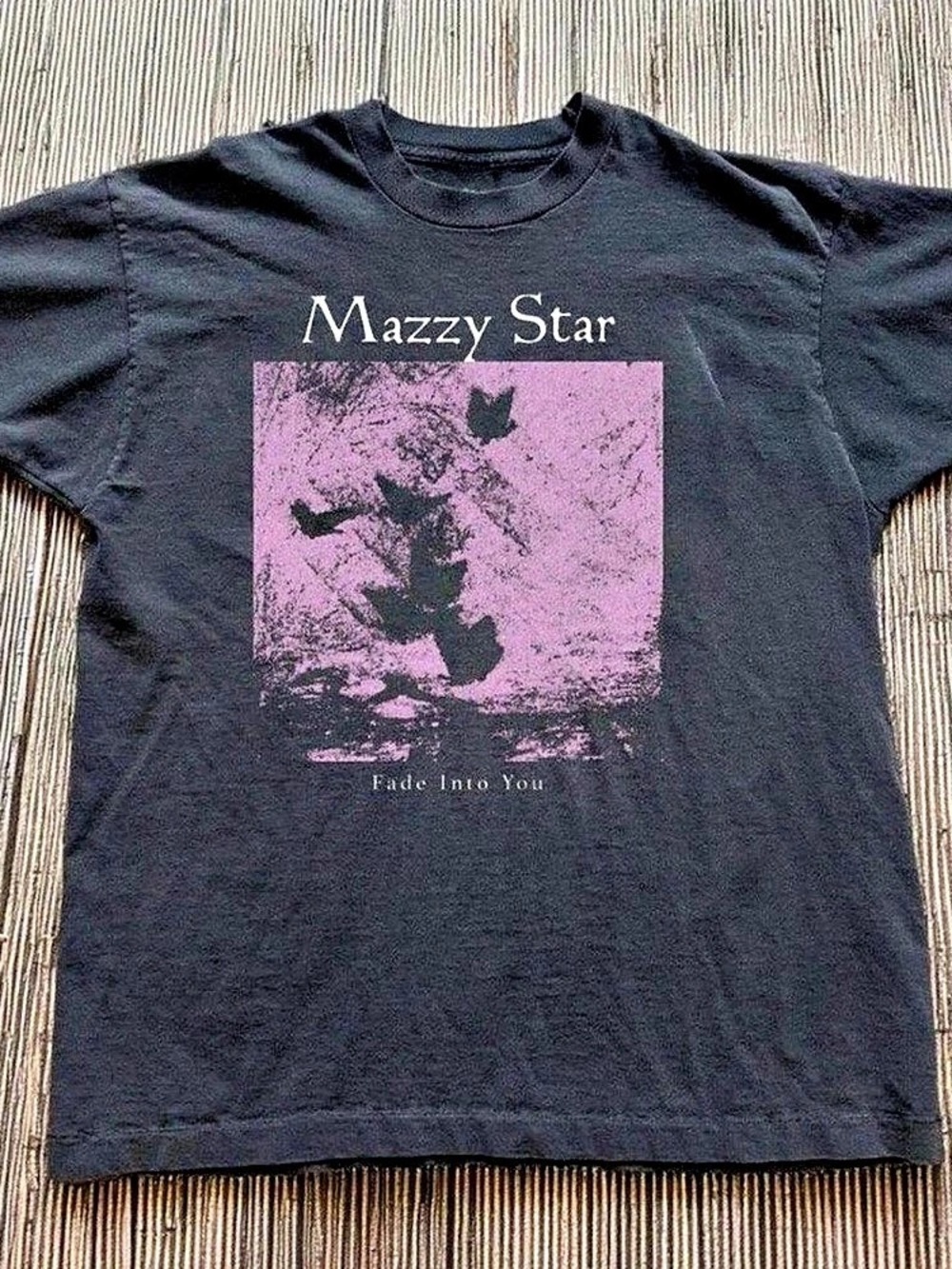 Graphic Tee in Black & Purple Like New